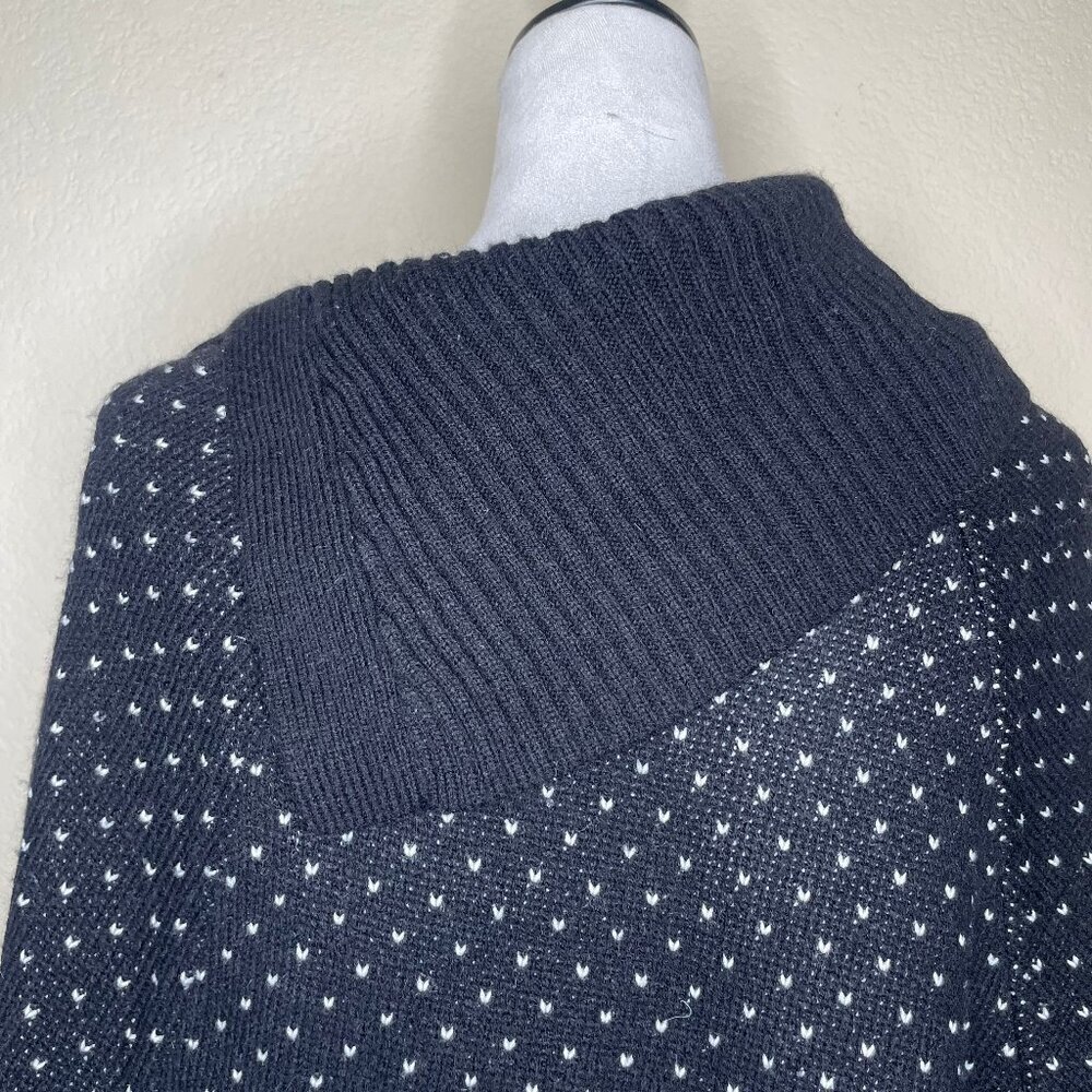 89th & Madison Black Snowflake Knit Poncho Fringe Tassel Cowl Neck Sweater Med - Picture 5 of 11